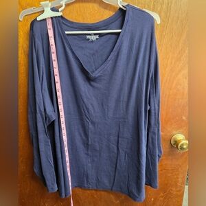 Lane Bryant Navy V-Neck Short Sleeve Tee